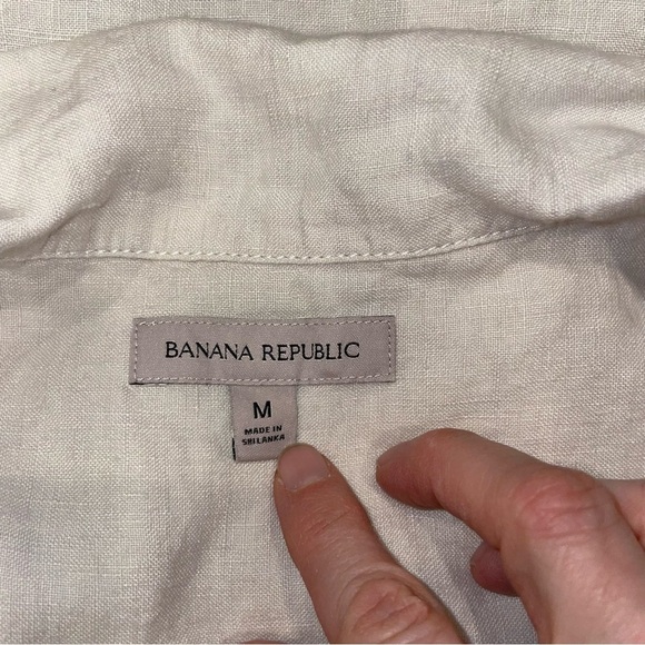 Banana Republic cream linen cap sleeve breezy button front oversized blouse - Picture 3 of 7